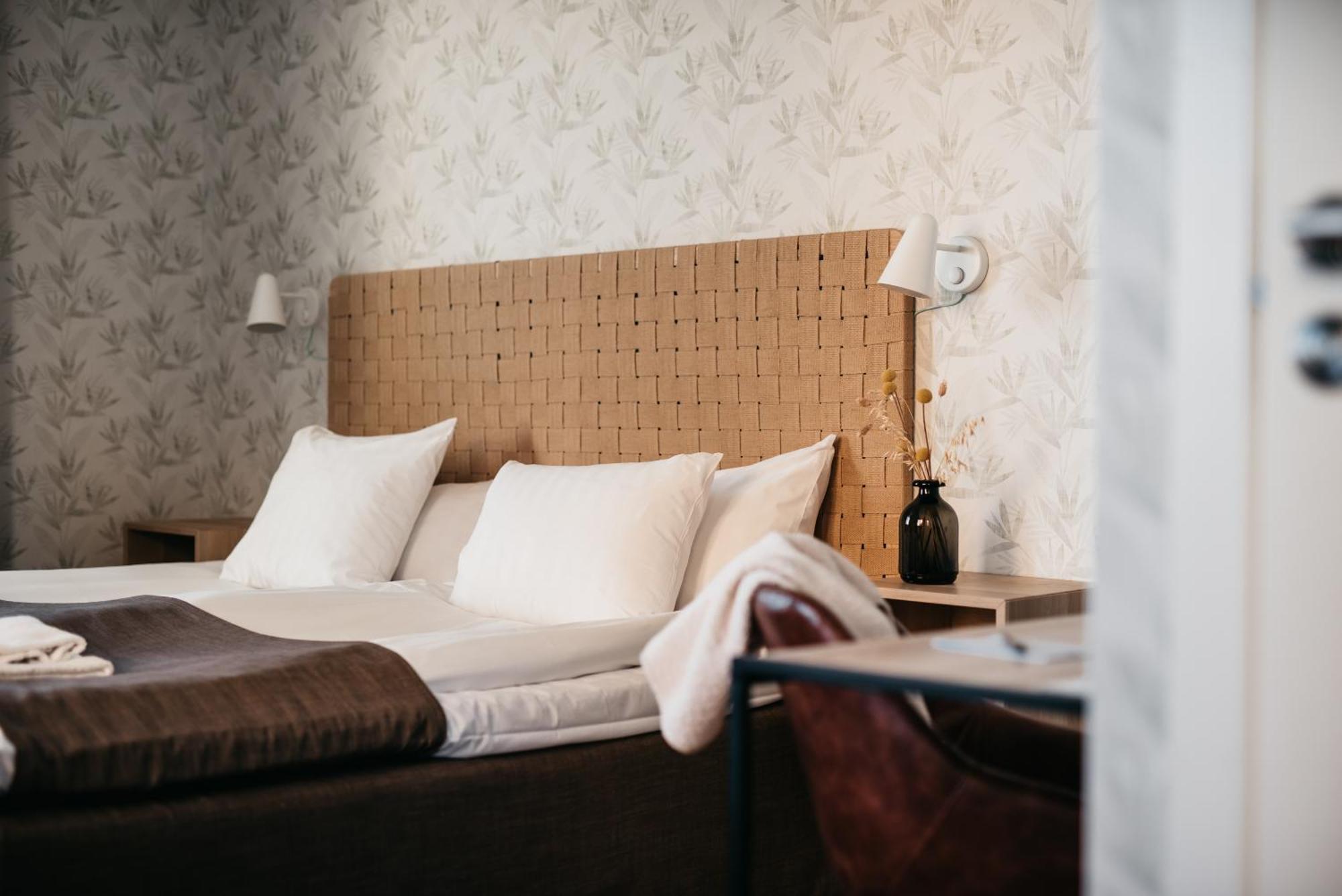 Hotell & Bistro Roedesund Karlsborg Exterior foto